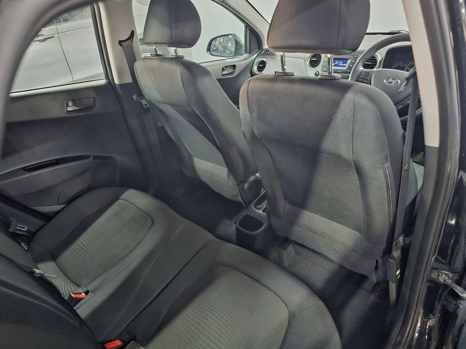 Used Hyundai i10 2017 for sale - 77905839: Photo 15