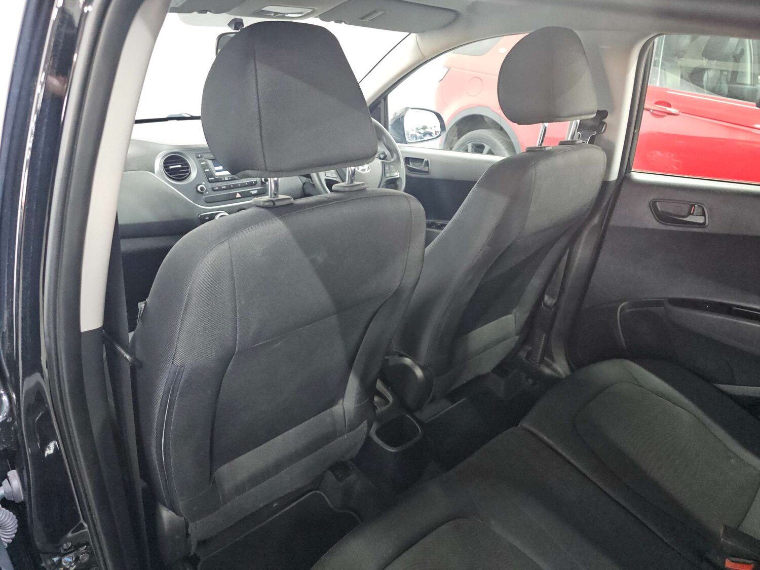 Used Hyundai i10 2017 for sale - 77905839: Photo 21