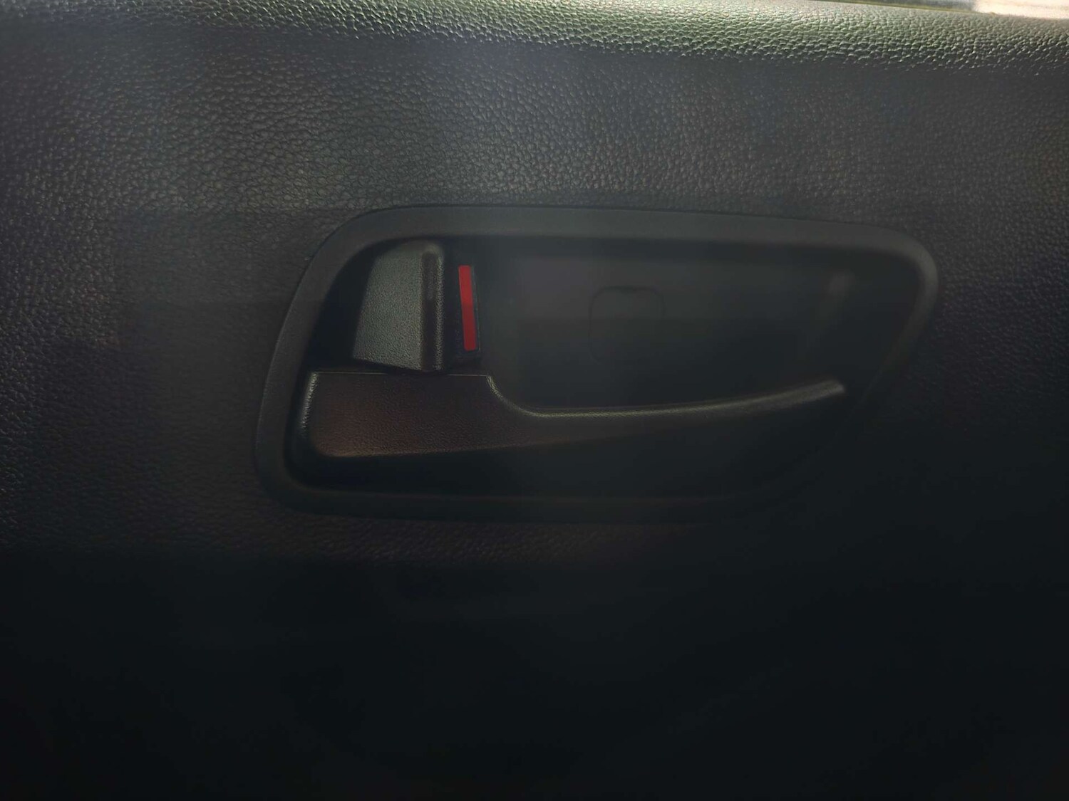 Used Hyundai i10 2017 for sale - 77905839: Photo 36