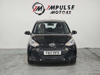 Used Hyundai i10 2017 for sale - 77905839: Photo
