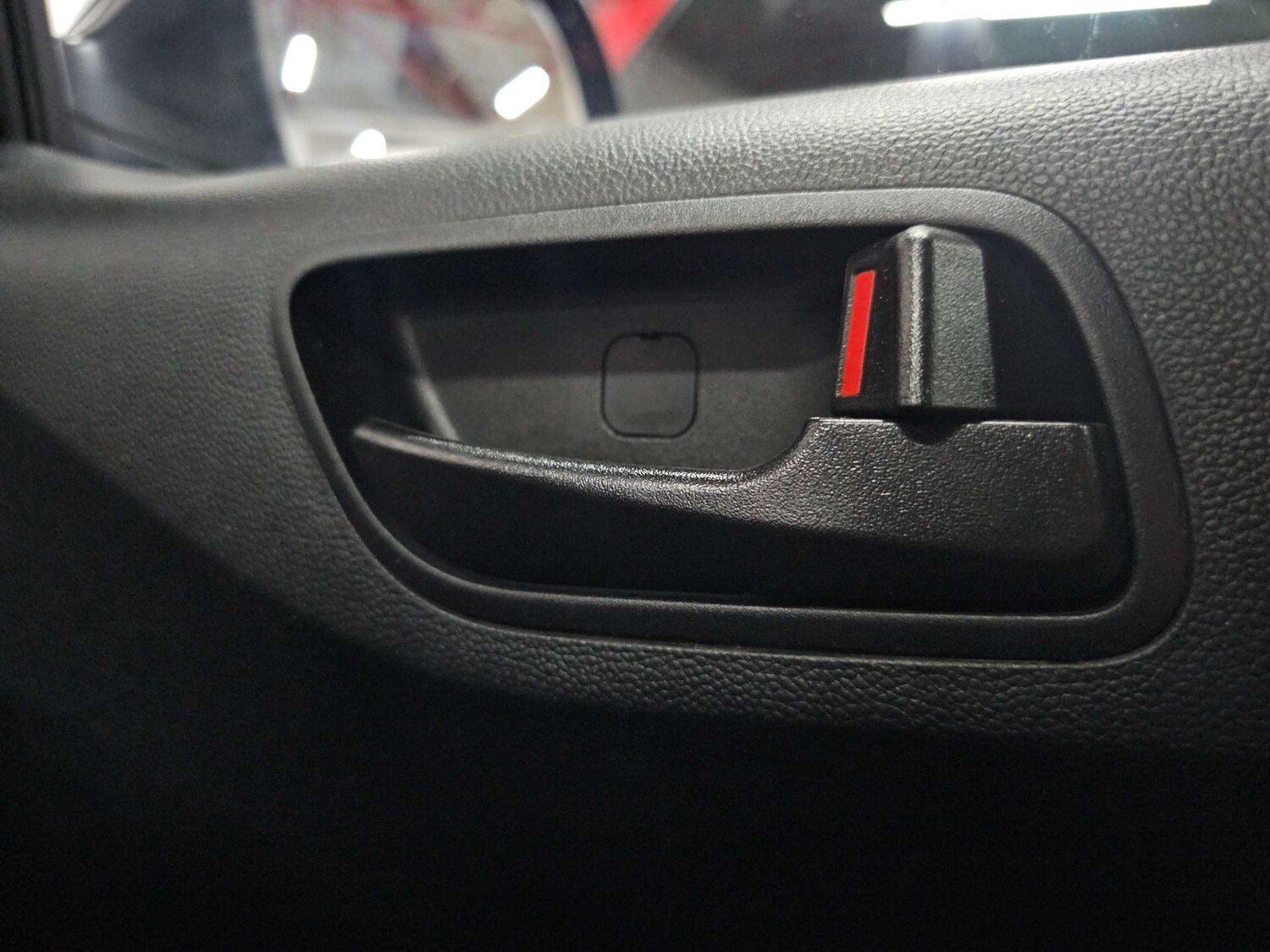 Used Hyundai i10 2017 for sale - 77905839: Photo 42