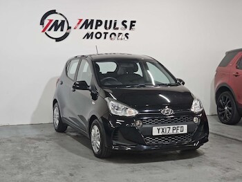 Used Hyundai i10 2017 for sale - 77905839: Photo