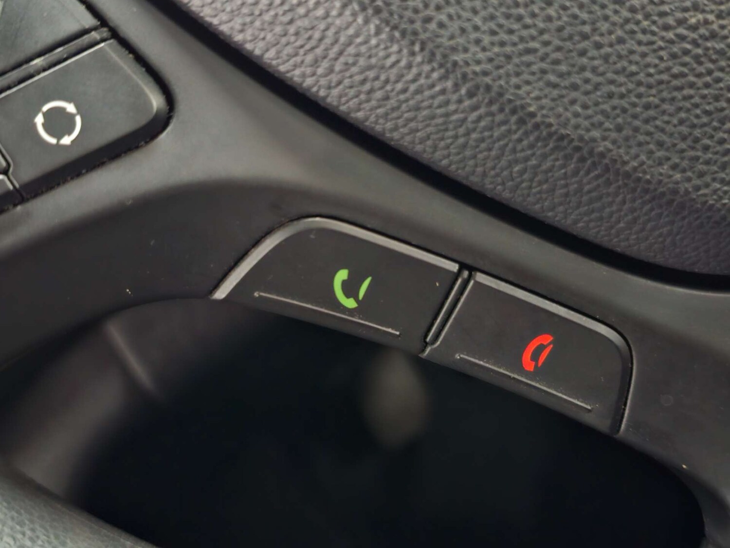 Used Hyundai i10 2017 for sale - 77905839: Photo 59