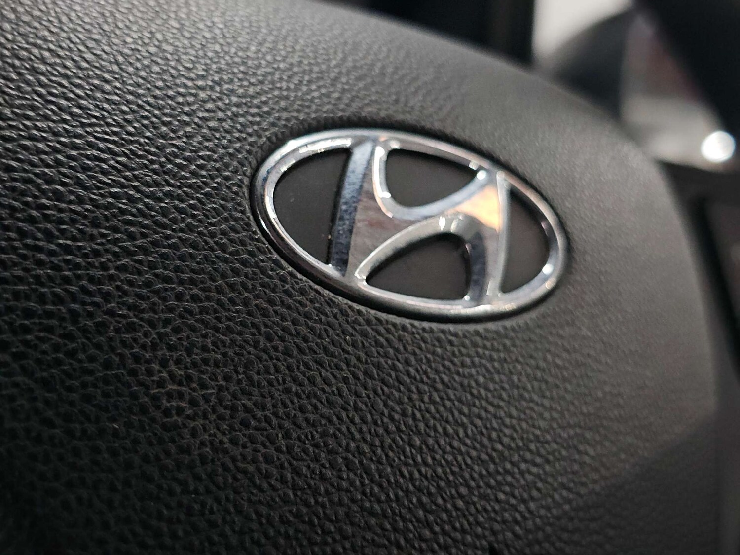 Used Hyundai i10 2017 for sale - 77905839: Photo 60