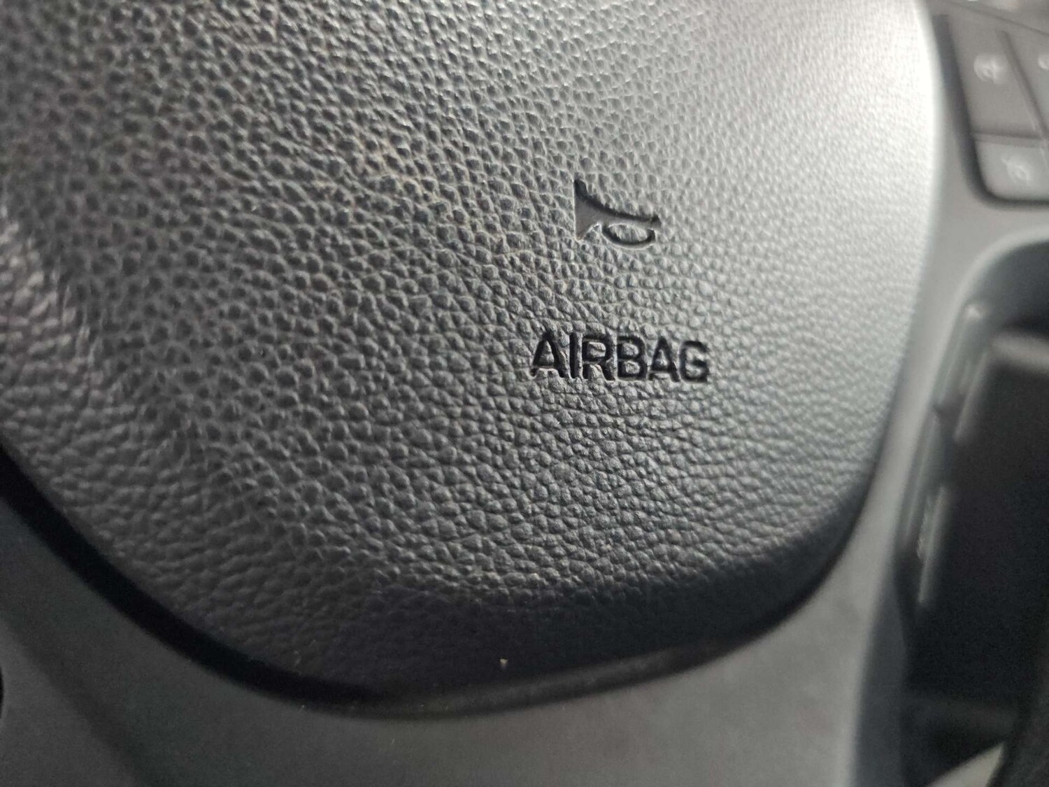 Used Hyundai i10 2017 for sale - 77905839: Photo 61