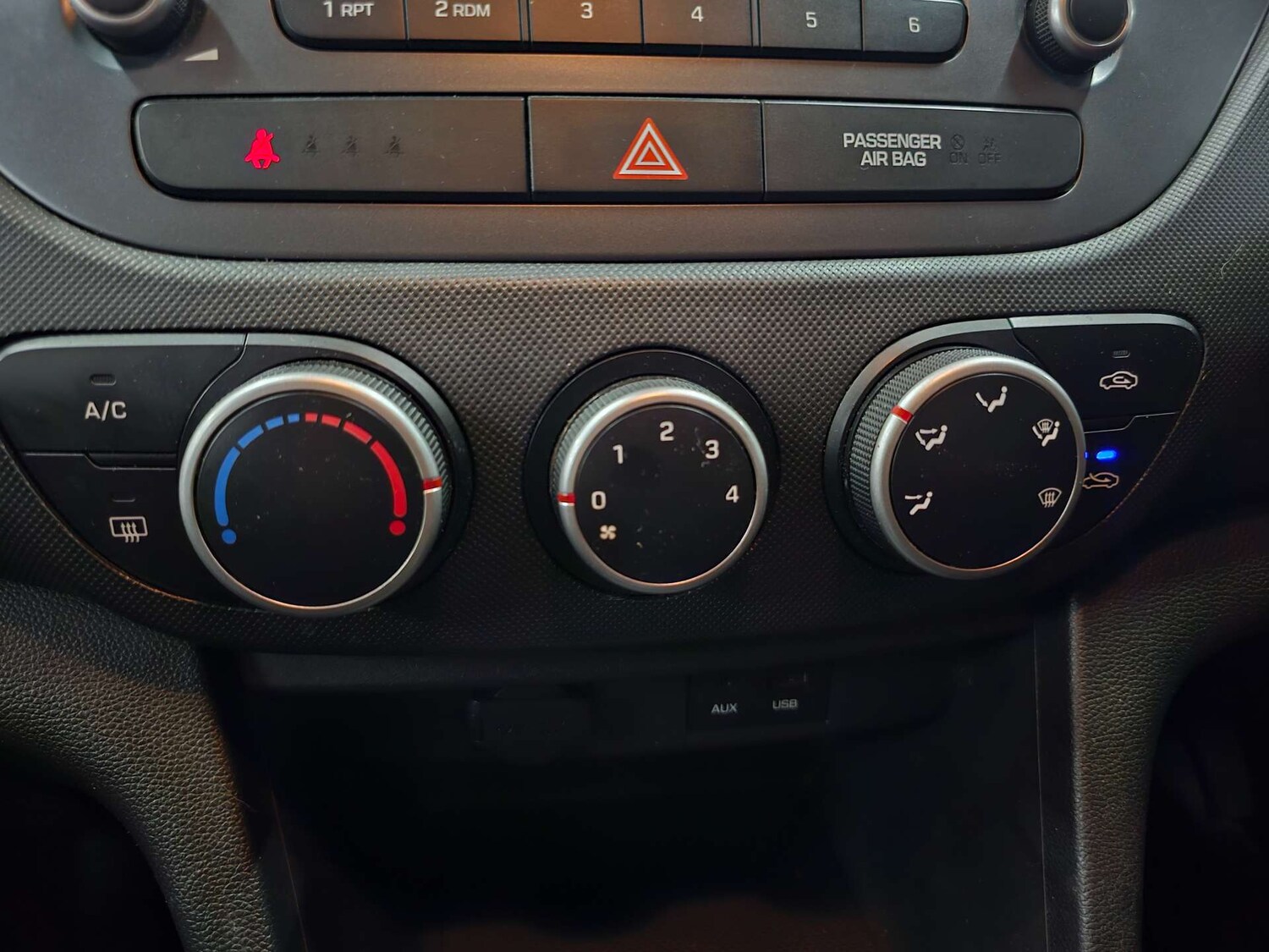 Used Hyundai i10 2017 for sale - 77905839: Photo 69