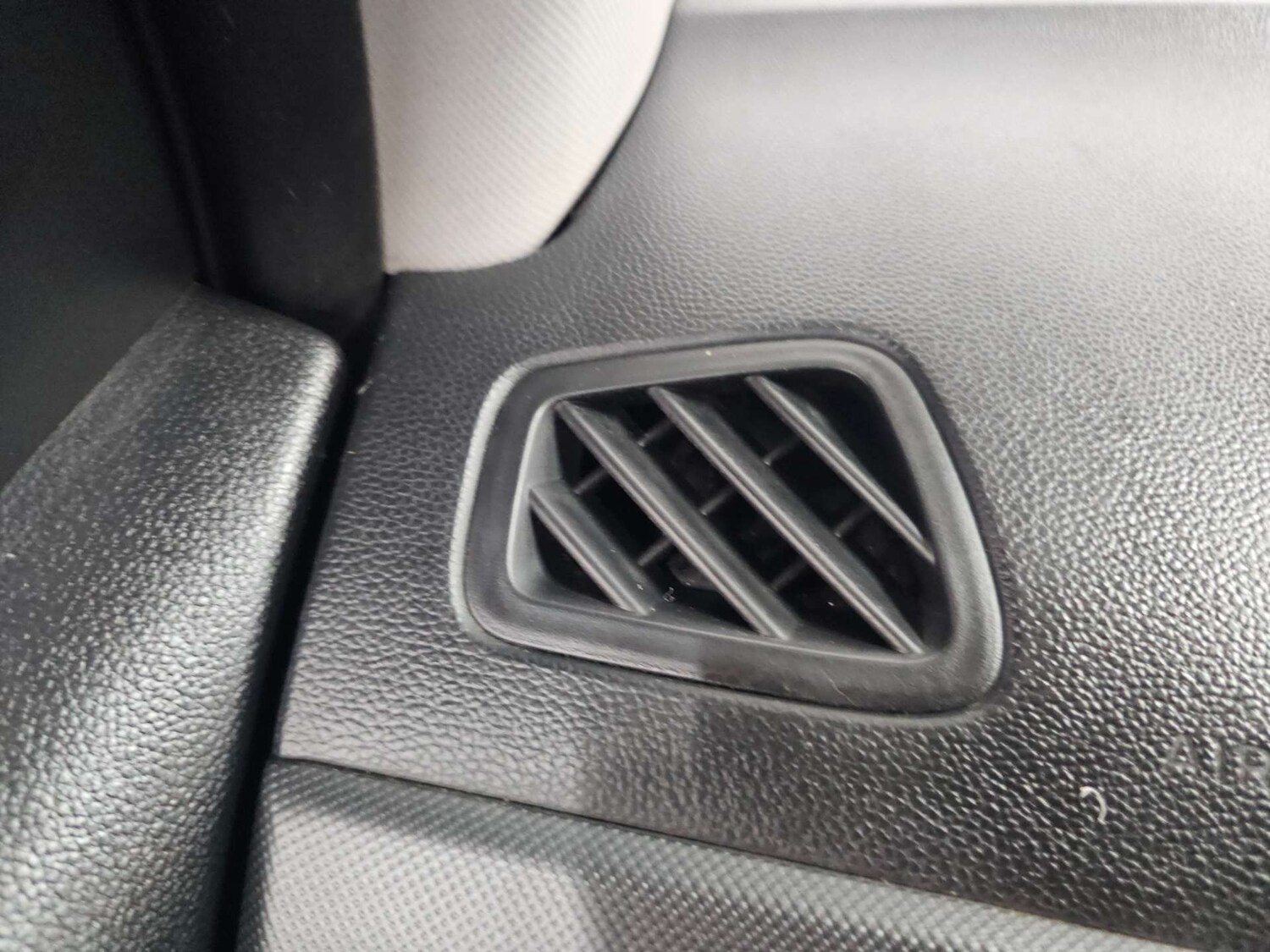 Used Hyundai i10 2017 for sale - 77905839: Photo 75