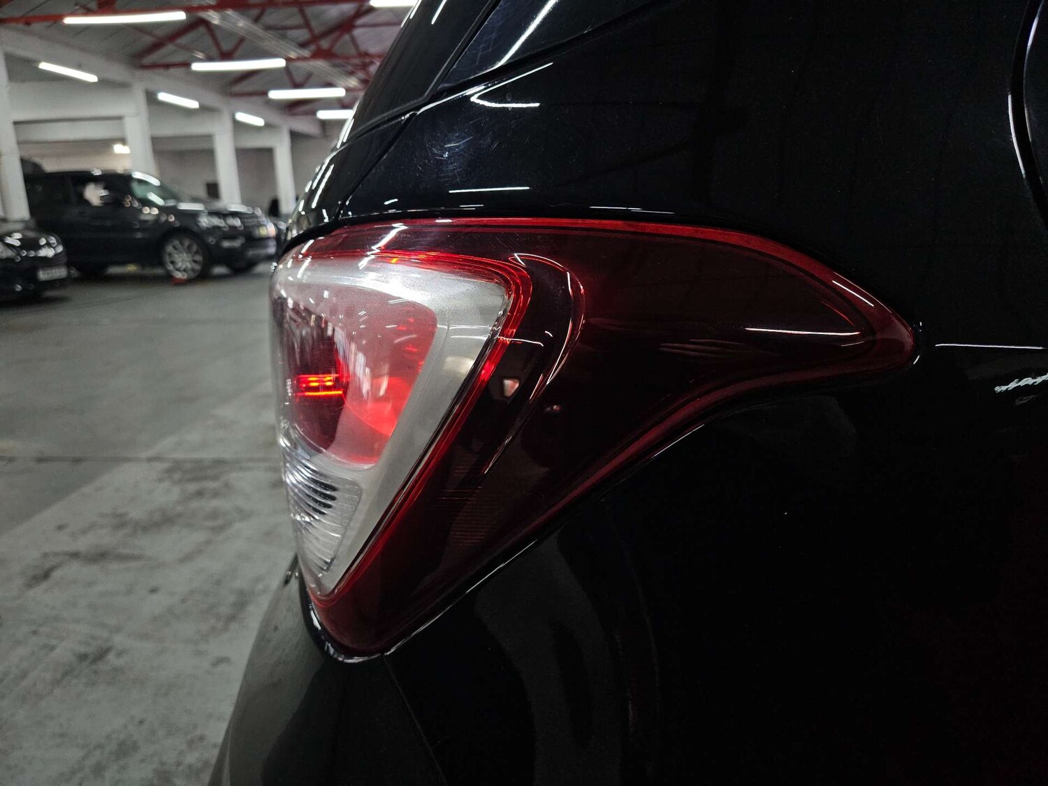 Used Hyundai i10 2017 for sale - 77905839: Photo 85