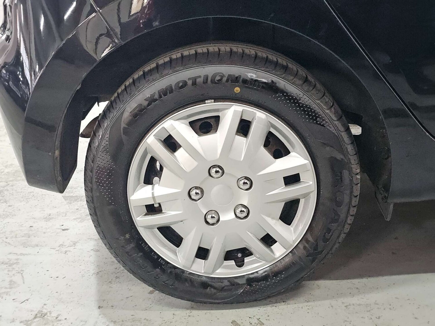 Used Hyundai i10 2017 for sale - 77905839: Photo 9