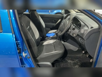 Used Dacia Sandero Stepway 2016 for sale - 79151074: Photo
