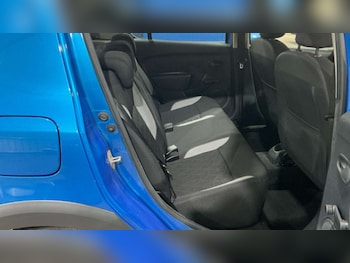 Used Dacia Sandero Stepway 2016 for sale - 79151074: Photo