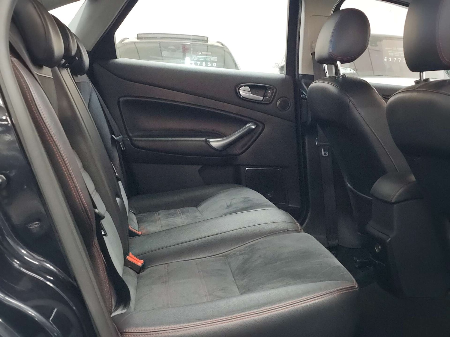 Used Ford Mondeo 2012 for sale - 77905795: Photo 16