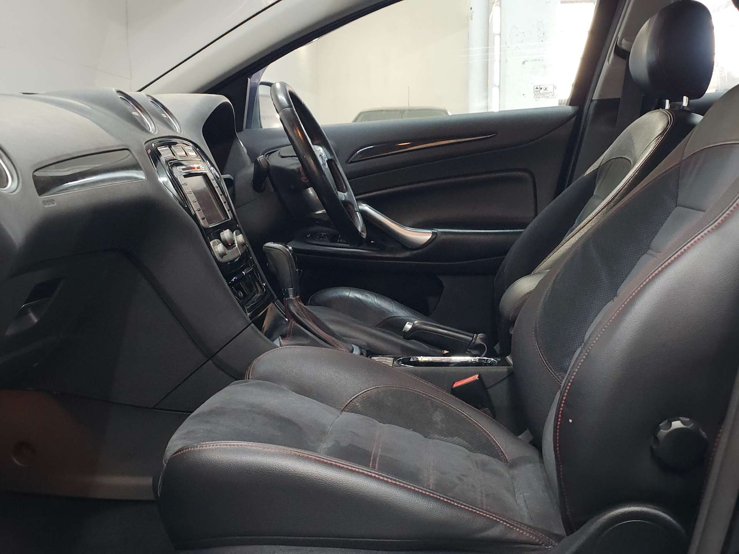 Used Ford Mondeo 2012 for sale - 77905795: Photo 19