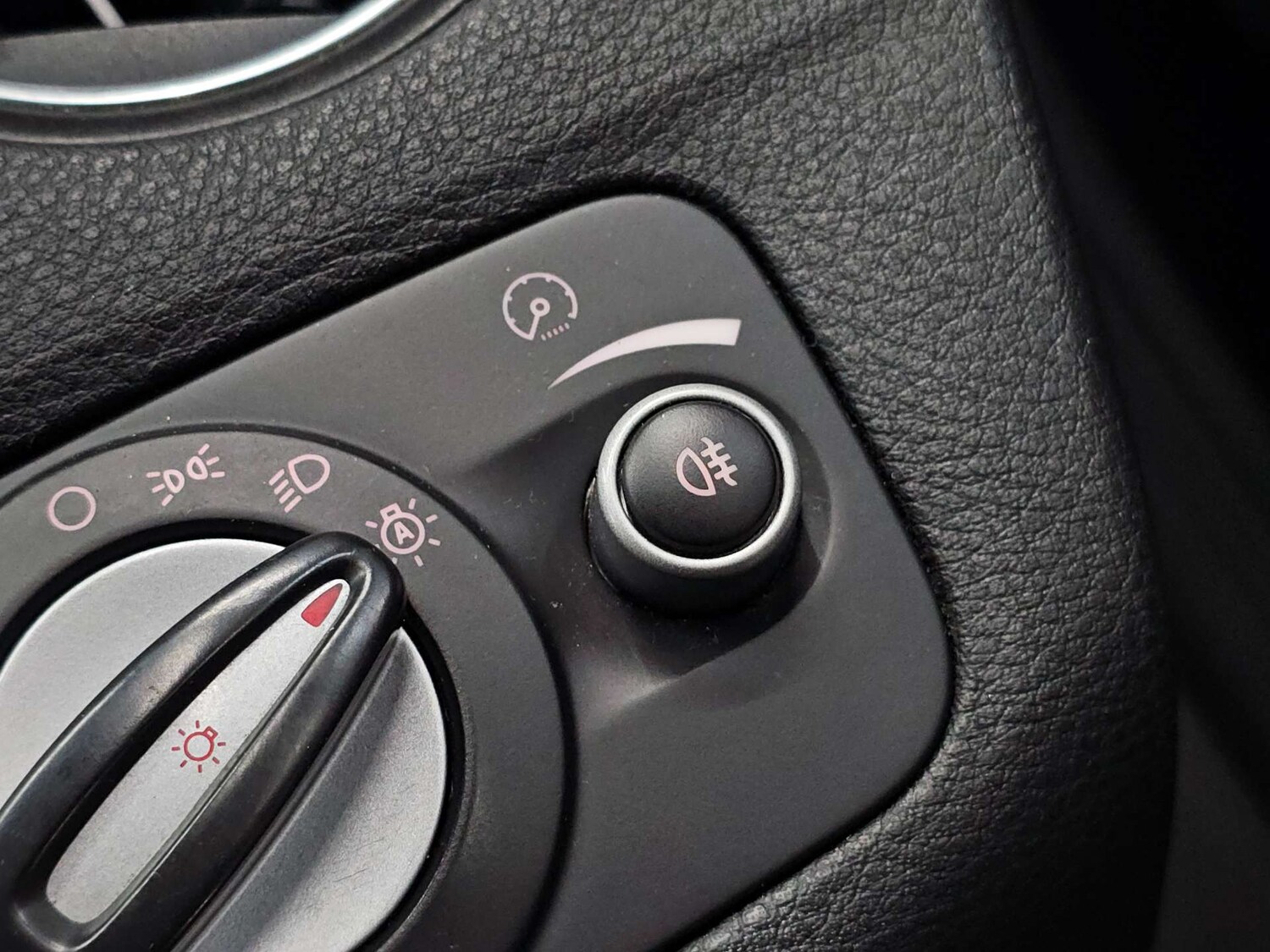 Used Ford Mondeo 2012 for sale - 77905795: Photo 47