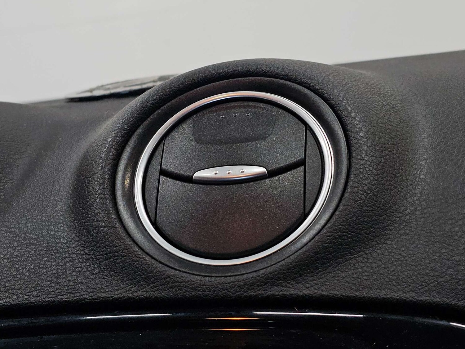 Used Ford Mondeo 2012 for sale - 77905795: Photo 54