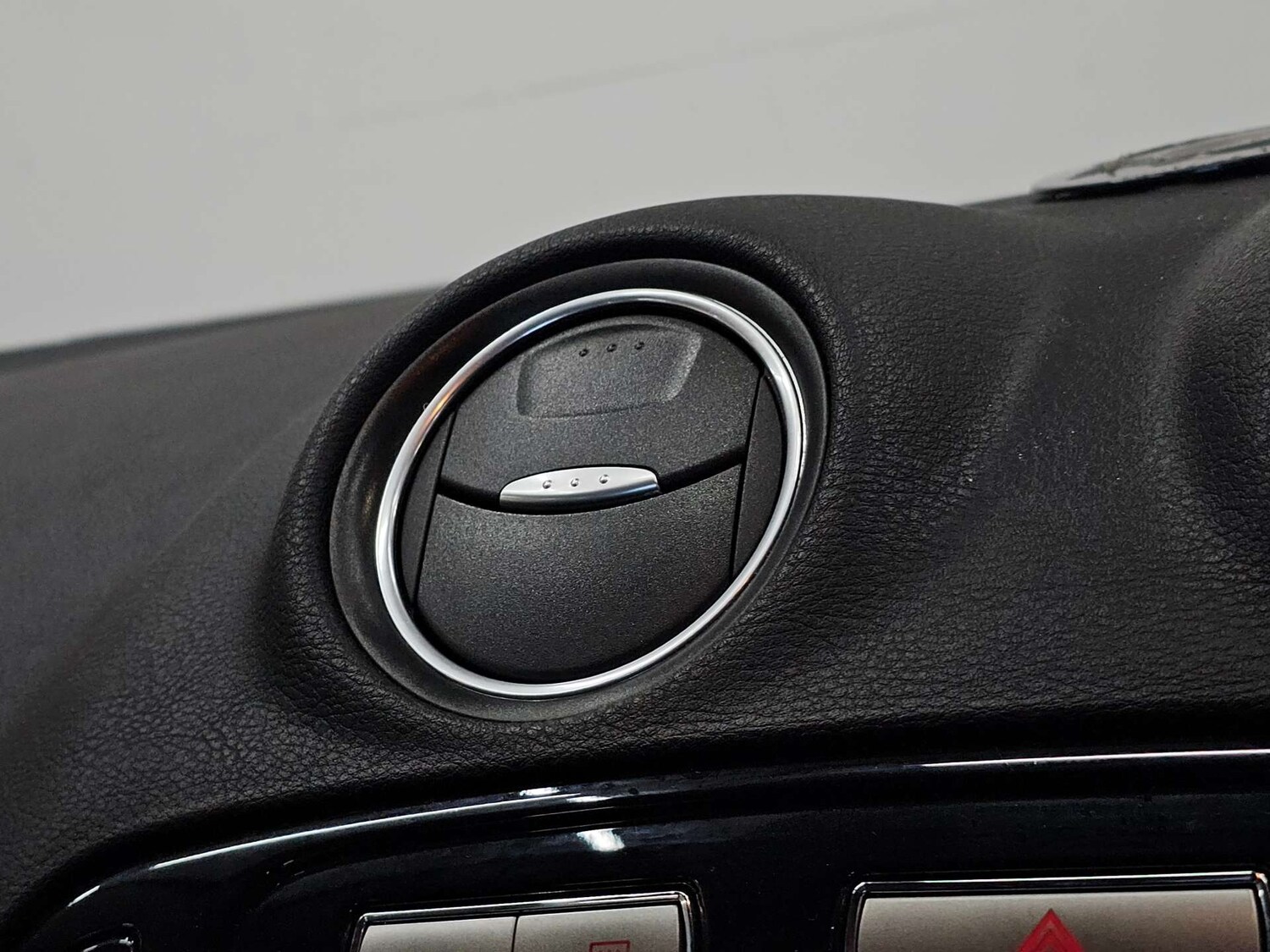 Used Ford Mondeo 2012 for sale - 77905795: Photo 55