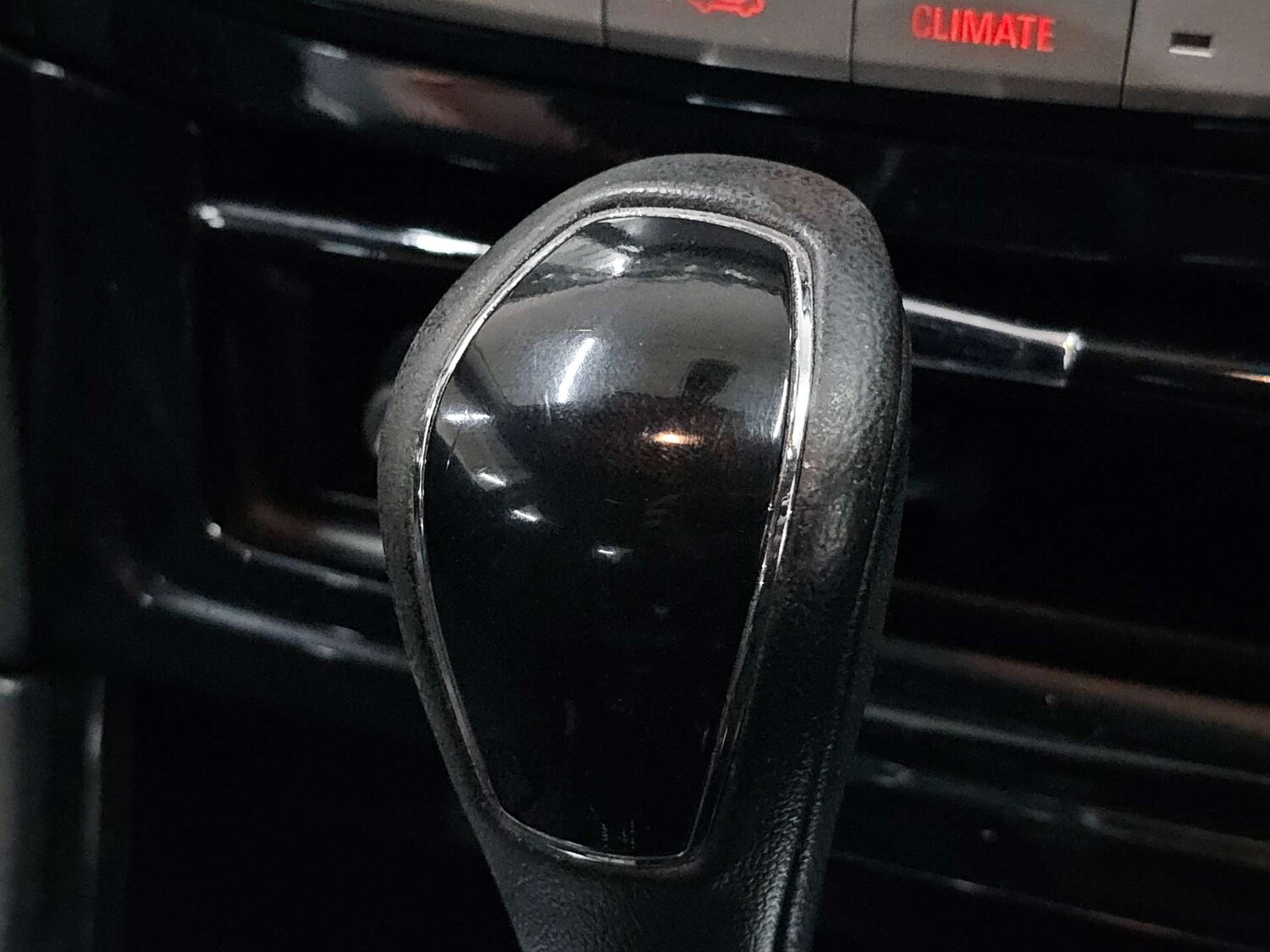 Used Ford Mondeo 2012 for sale - 77905795: Photo 56