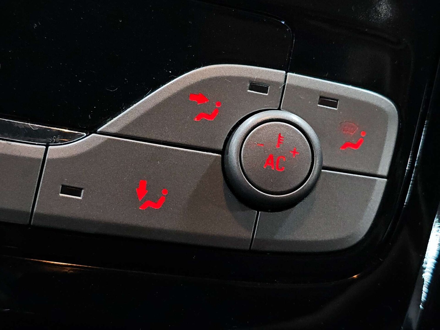 Used Ford Mondeo 2012 for sale - 77905795: Photo 63