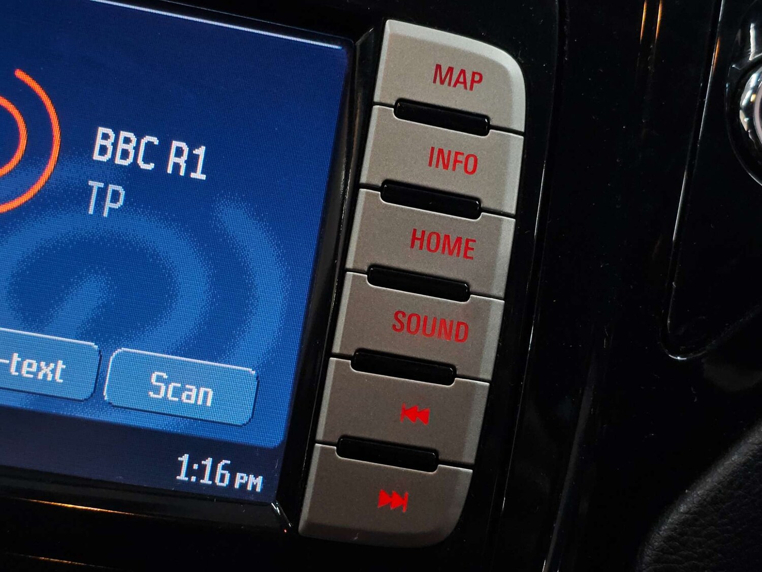 Used Ford Mondeo 2012 for sale - 77905795: Photo 65