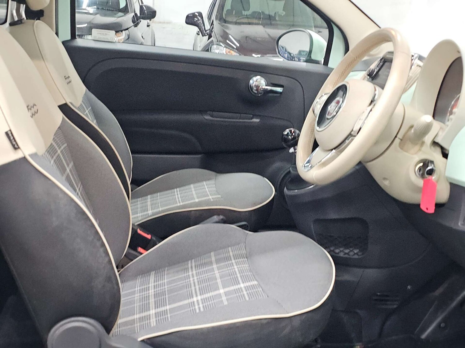 Used Fiat 500 2016 for sale - 77905838: Photo 11