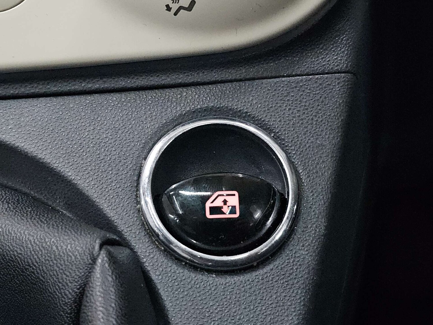 Used Fiat 500 2016 for sale - 77905838: Photo 45