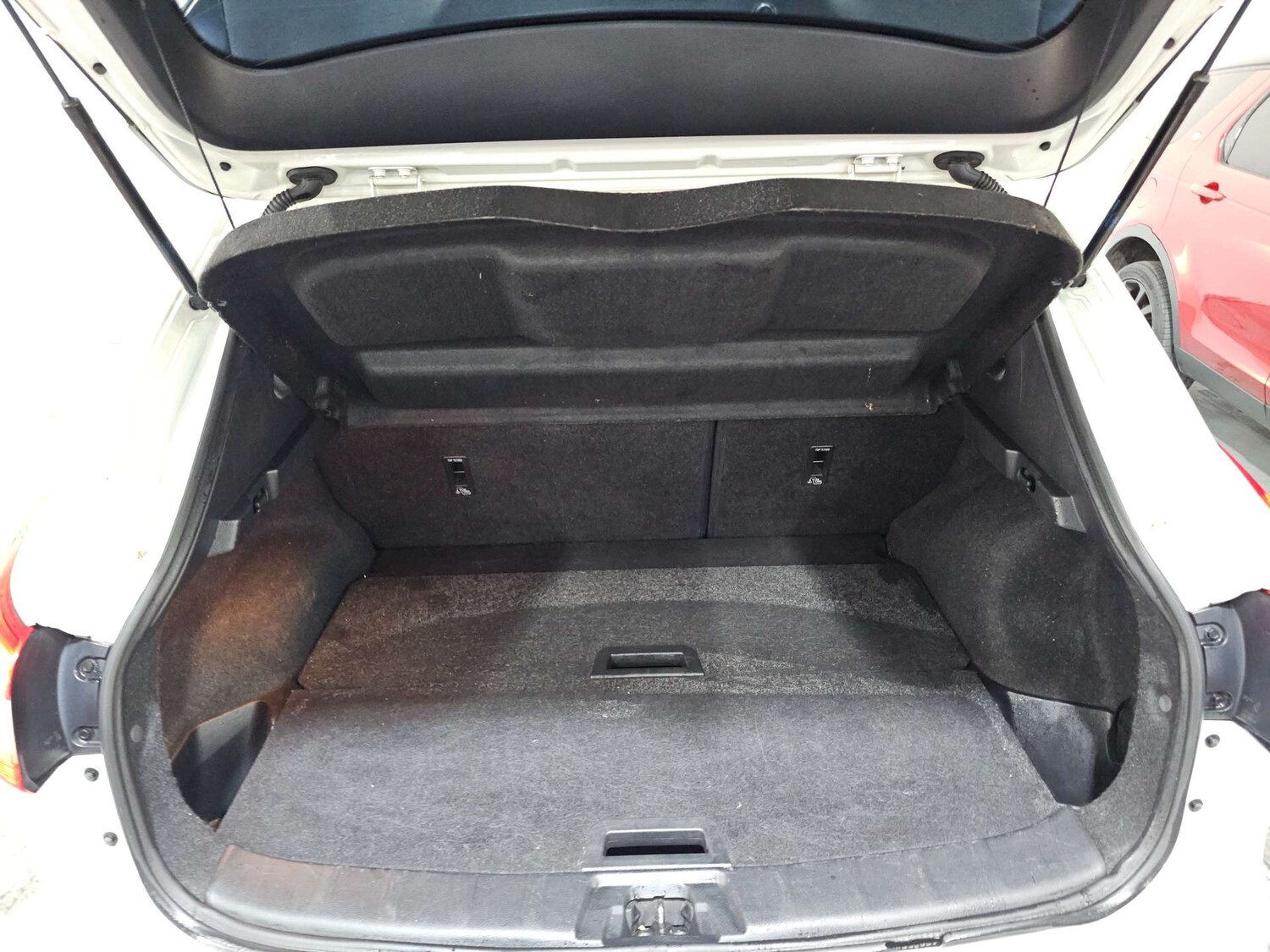 Used Nissan Qashqai 2014 for sale - 77905858: Photo 18