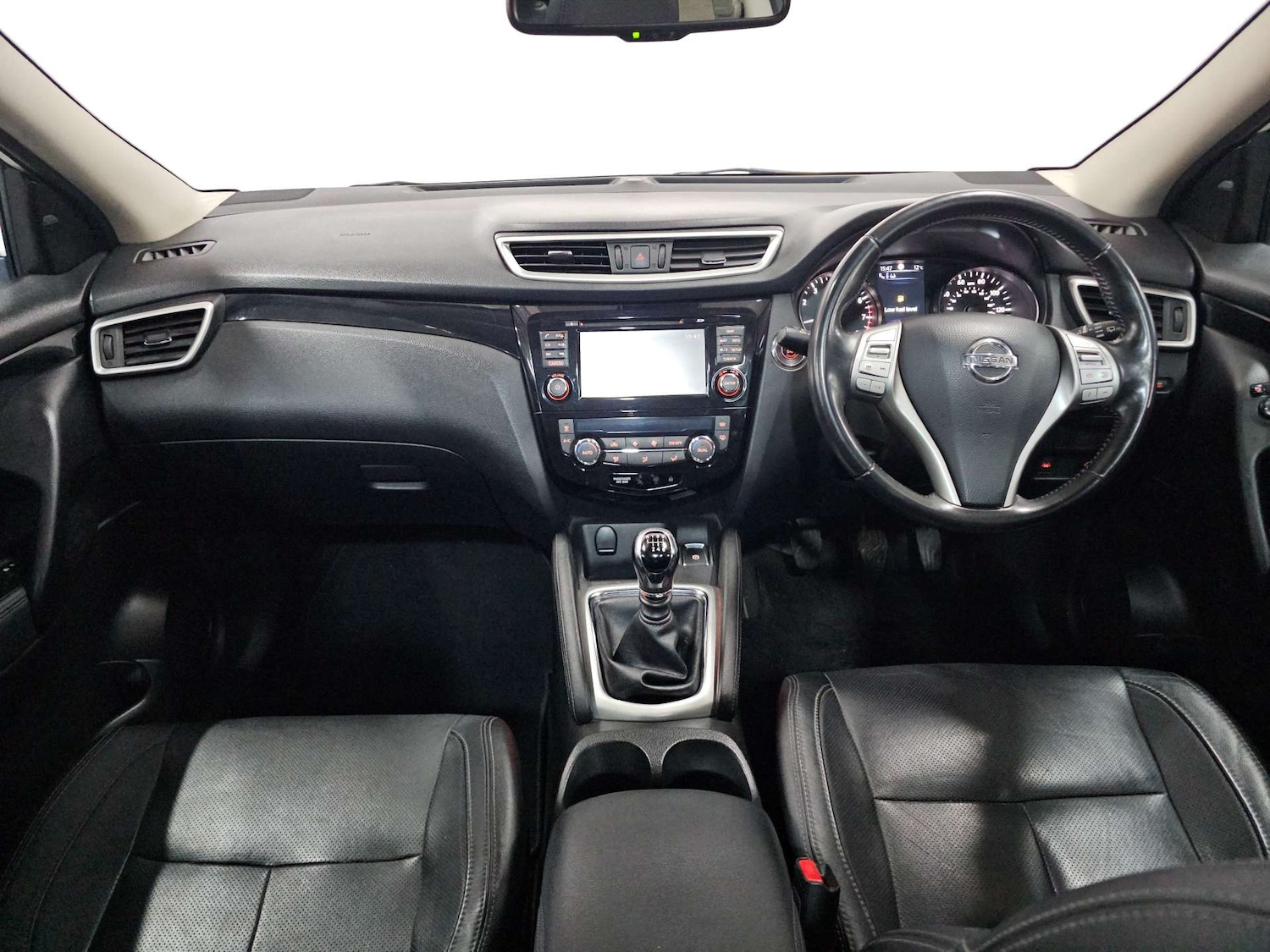 Used Nissan Qashqai 2014 for sale - 77905858: Photo 2