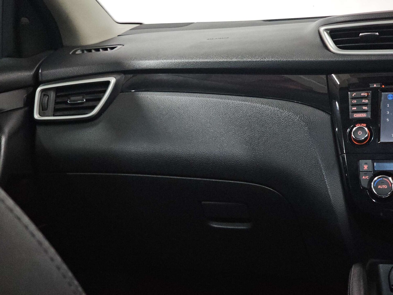 Used Nissan Qashqai 2014 for sale - 77905858: Photo 30