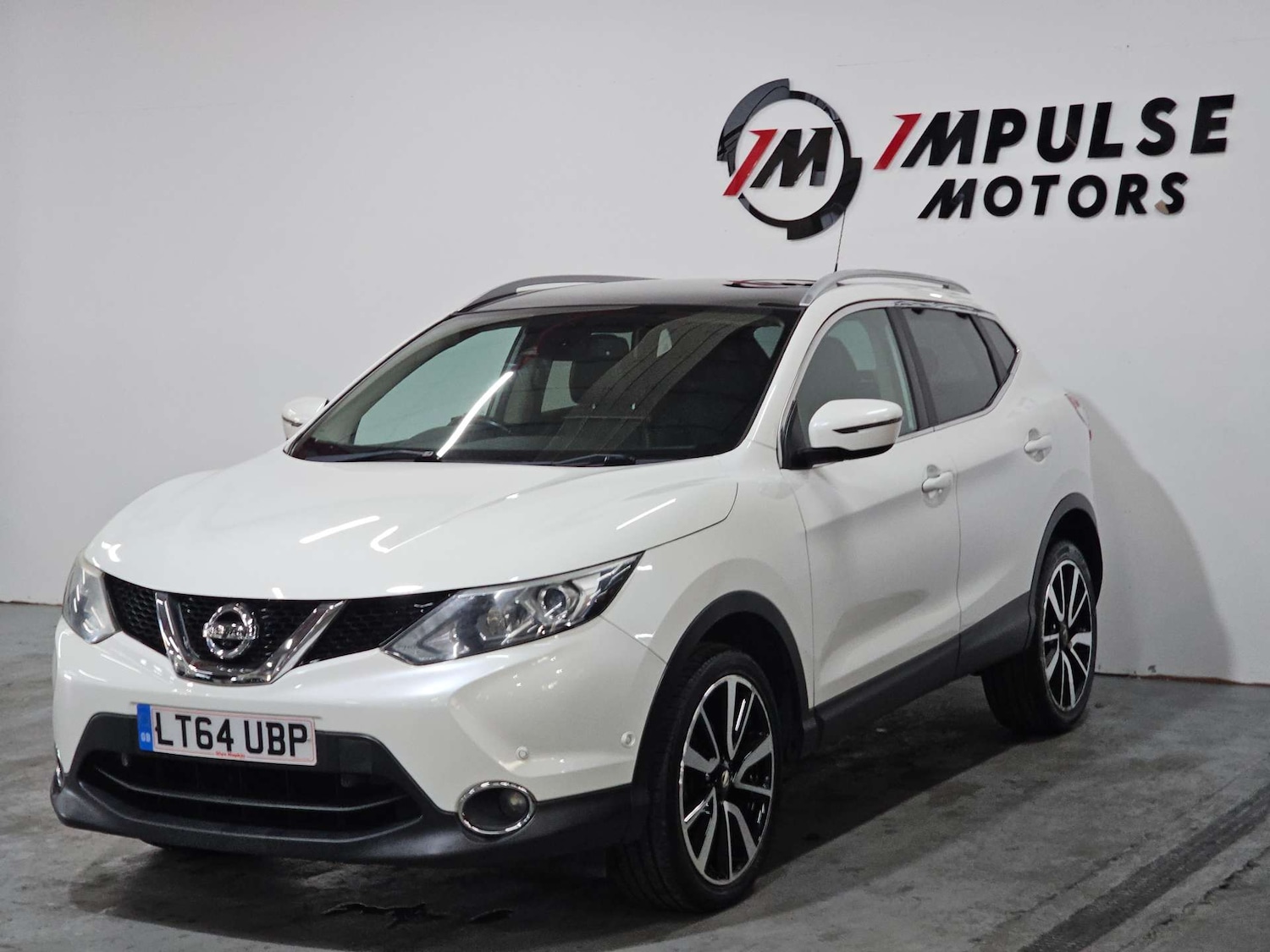 Used Nissan Qashqai 2014 for sale - 77905858: Photo 4