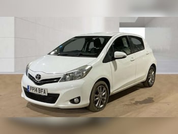 Used Toyota Yaris 2014 for sale - 79222066: Photo