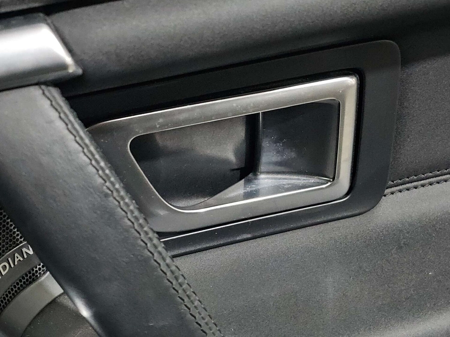 Used Land Rover Discovery Sport 2016 for sale - 77905834: Photo 14