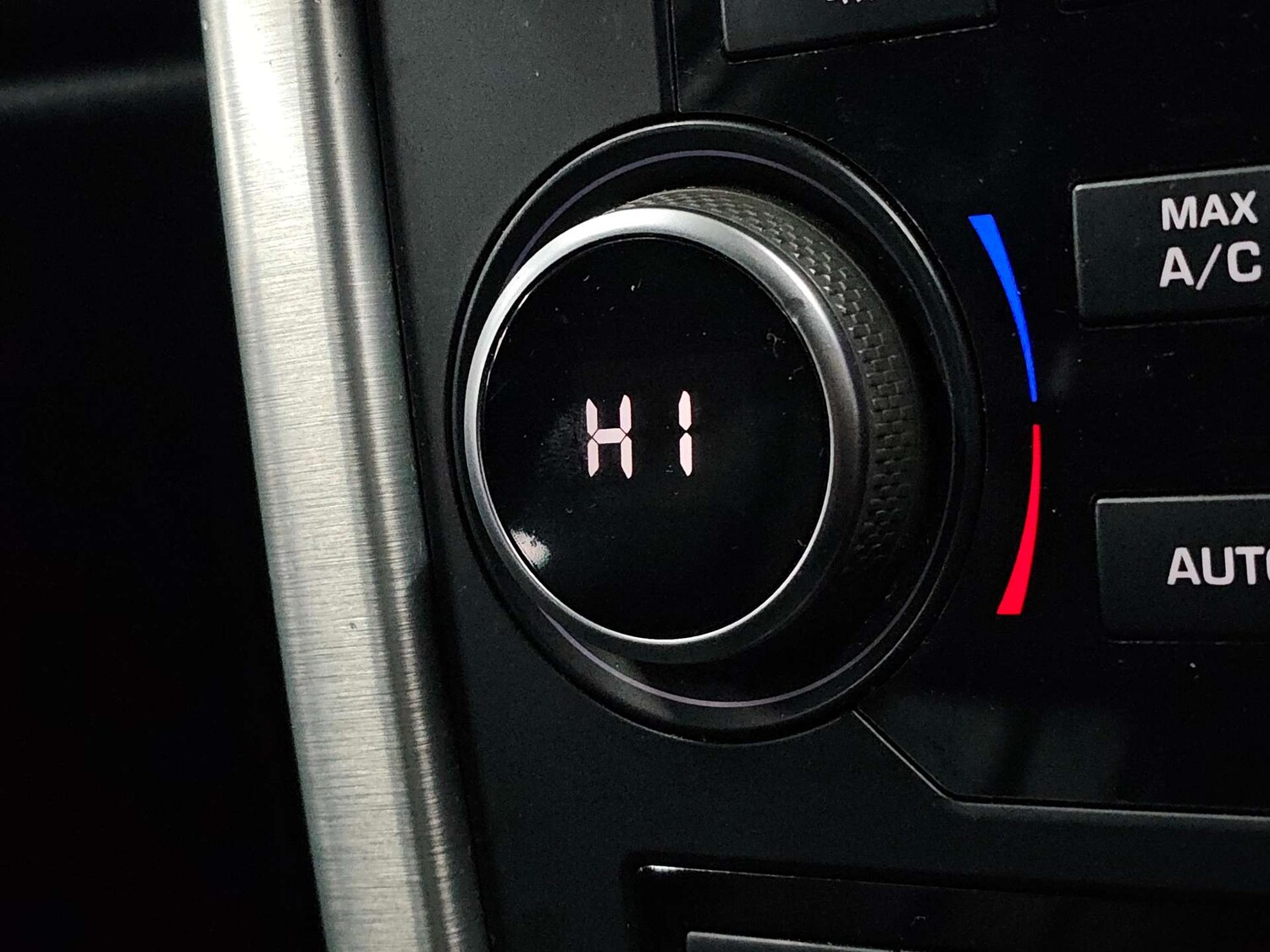 Used Land Rover Discovery Sport 2016 for sale - 77905834: Photo 46