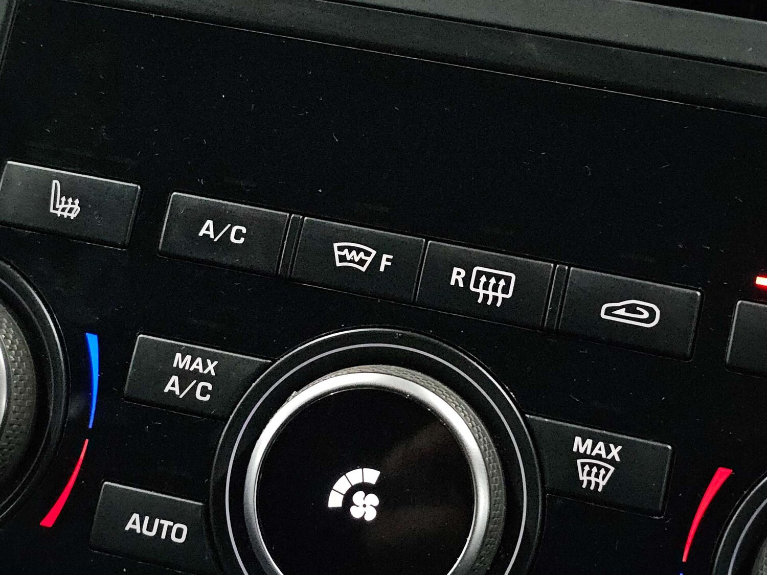 Used Land Rover Discovery Sport 2016 for sale - 77905834: Photo 53