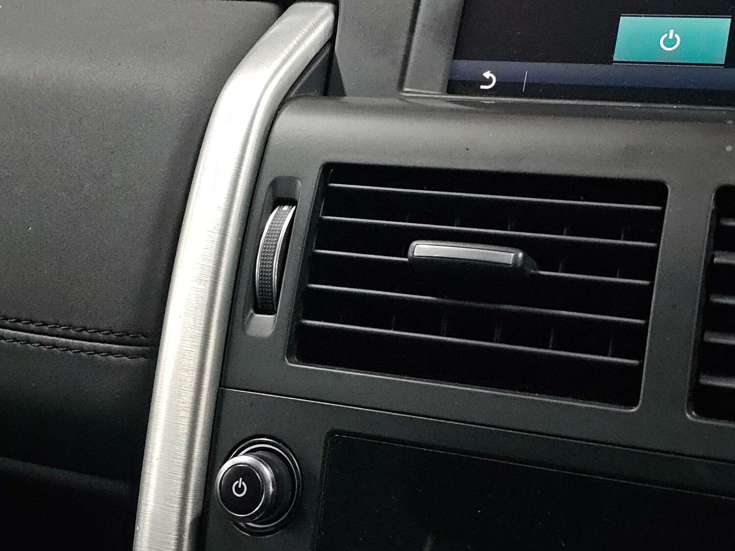 Used Land Rover Discovery Sport 2016 for sale - 77905834: Photo 57