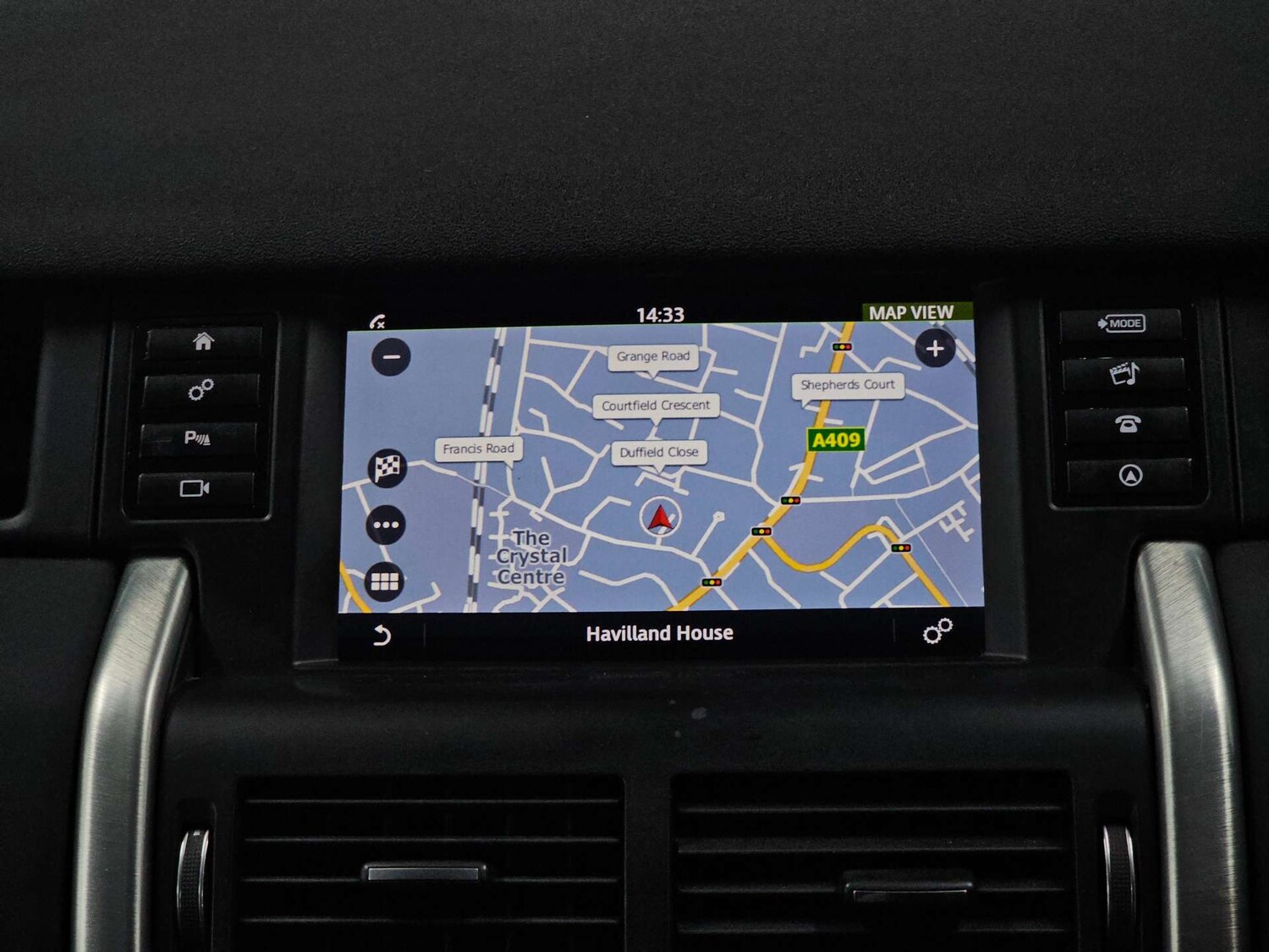 Used Land Rover Discovery Sport 2016 for sale - 77905834: Photo 65