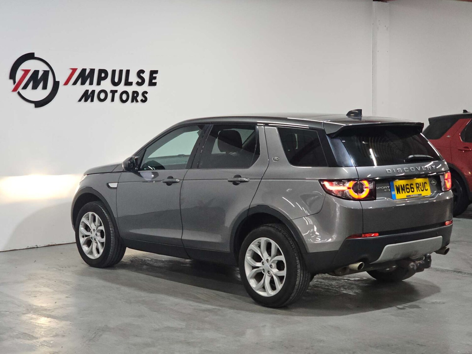 Used Land Rover Discovery Sport 2016 for sale - 77905834: Photo 8
