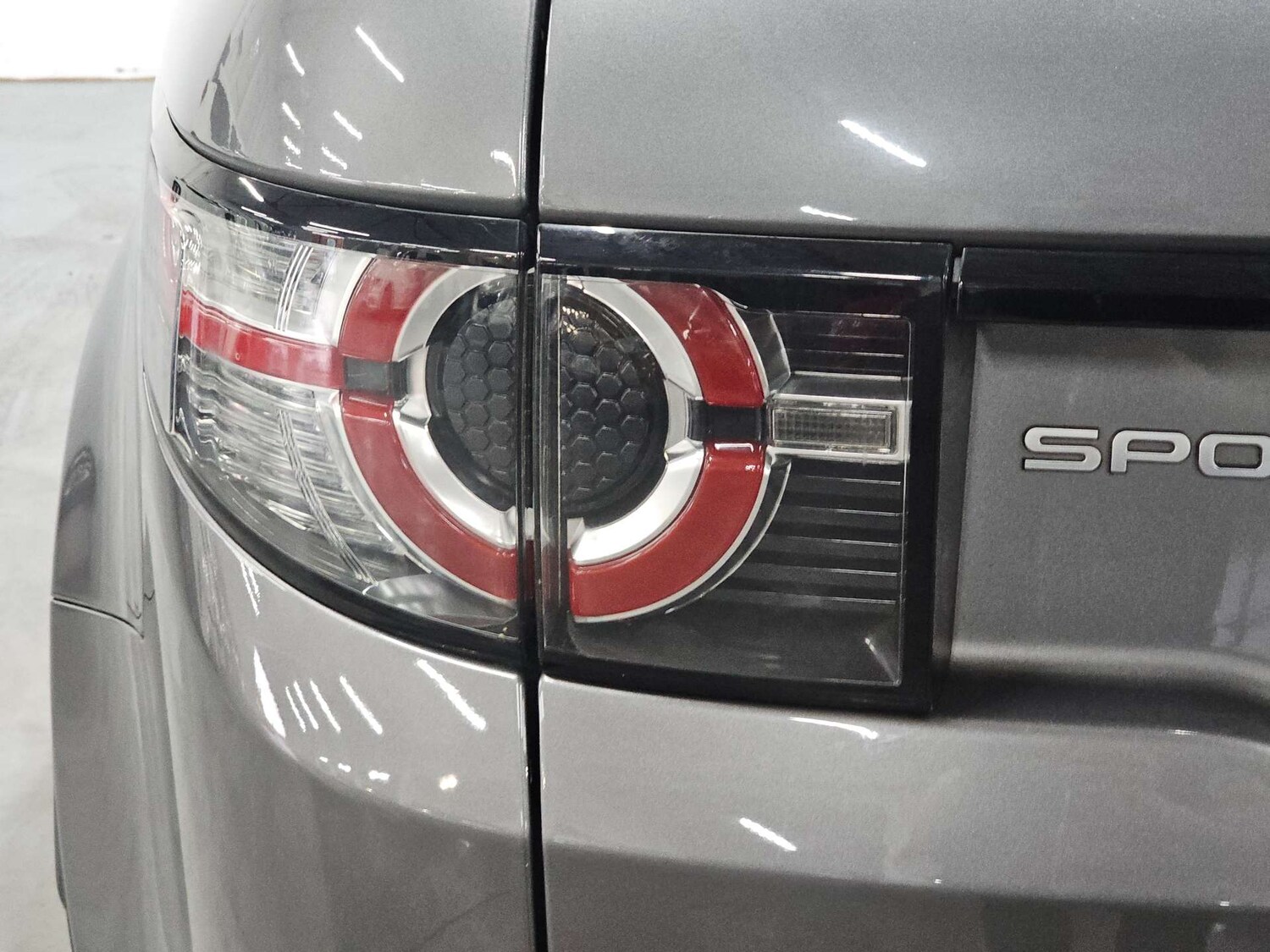 Used Land Rover Discovery Sport 2016 for sale - 77905834: Photo 86