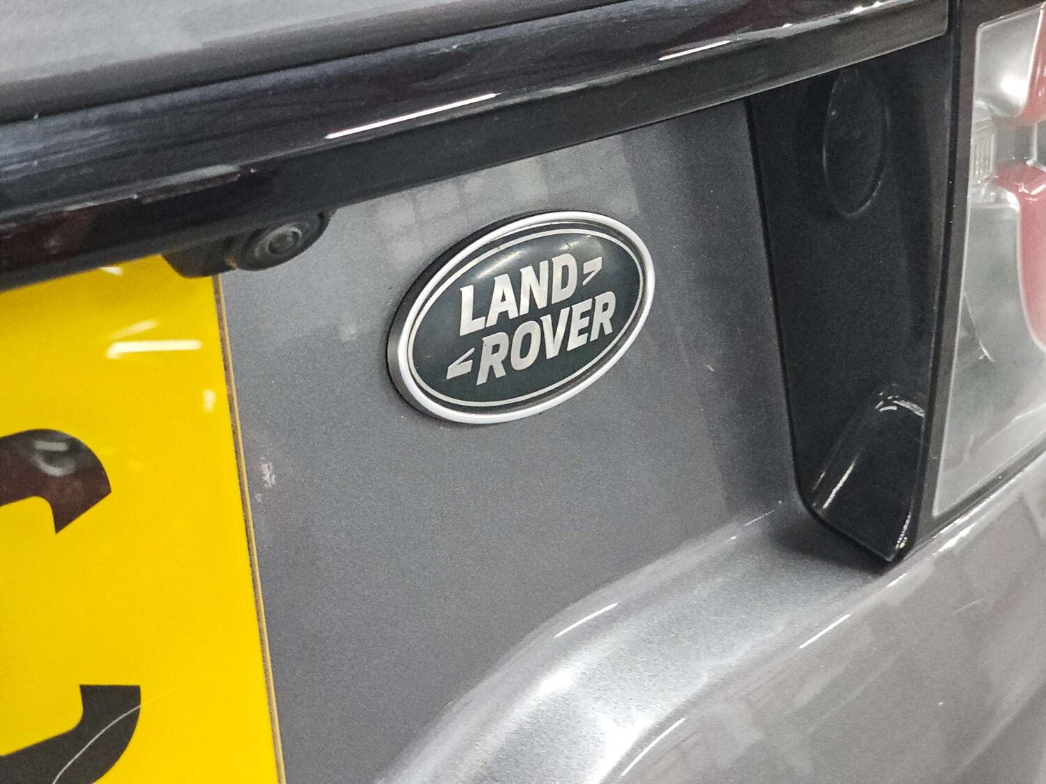 Used Land Rover Discovery Sport 2016 for sale - 77905834: Photo 95