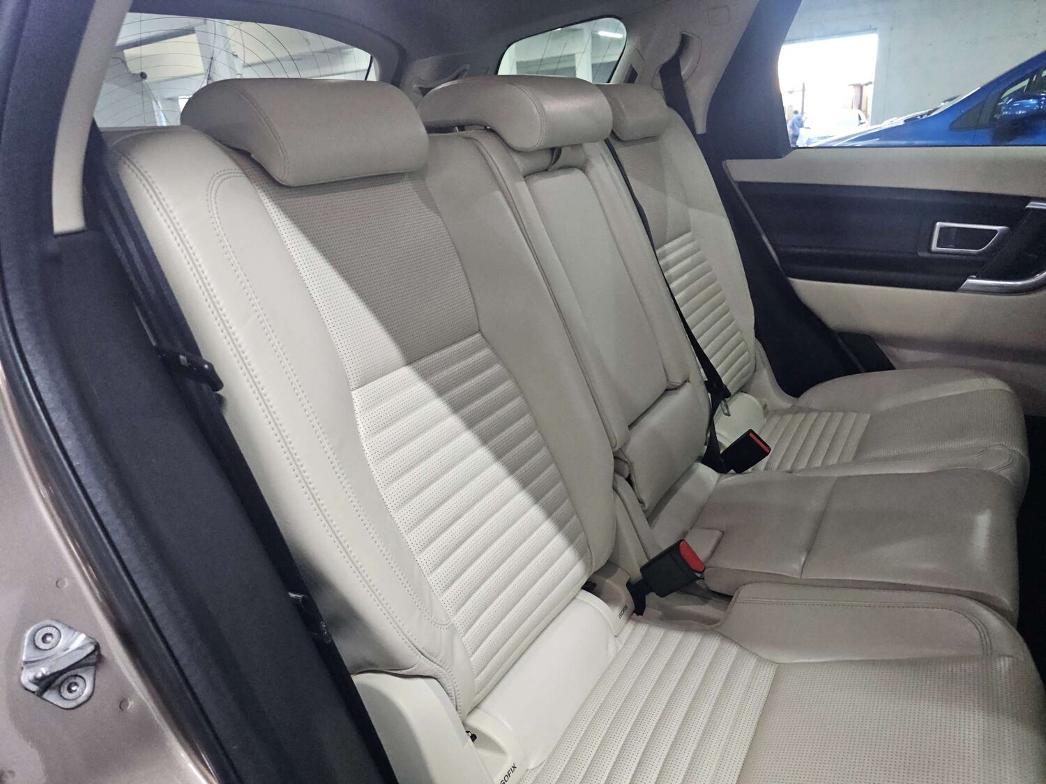 Used Land Rover Discovery Sport 2016 for sale - 77905849: Photo 16