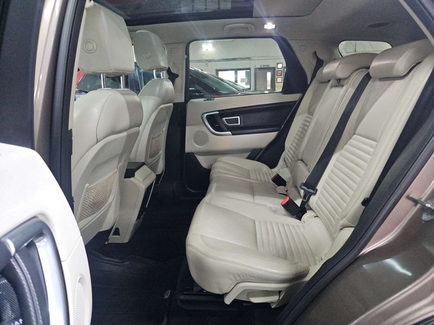 Used Land Rover Discovery Sport 2016 for sale - 77905849: Photo 20