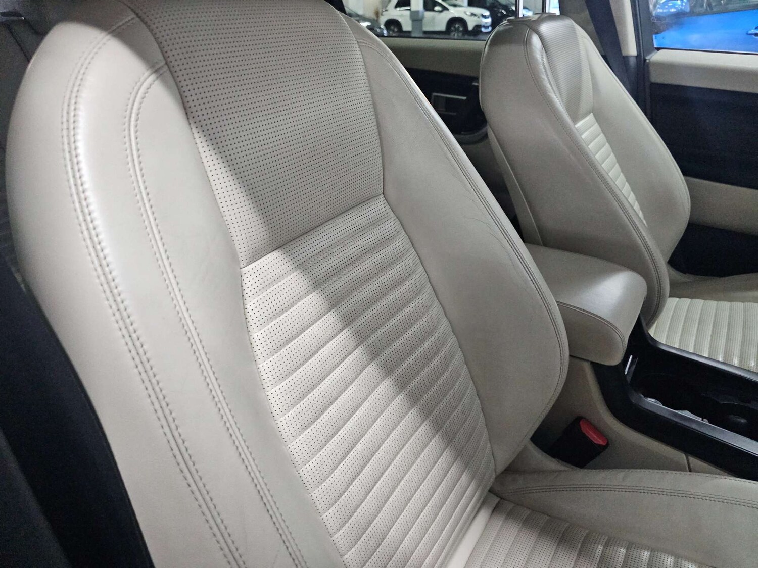 Used Land Rover Discovery Sport 2016 for sale - 77905849: Photo 28