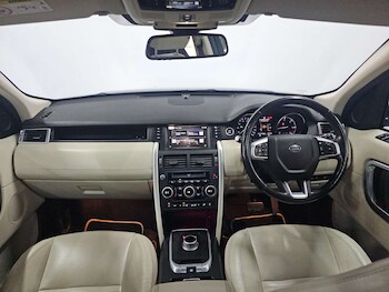 Used Land Rover Discovery Sport 2016 for sale - 77905849: Photo