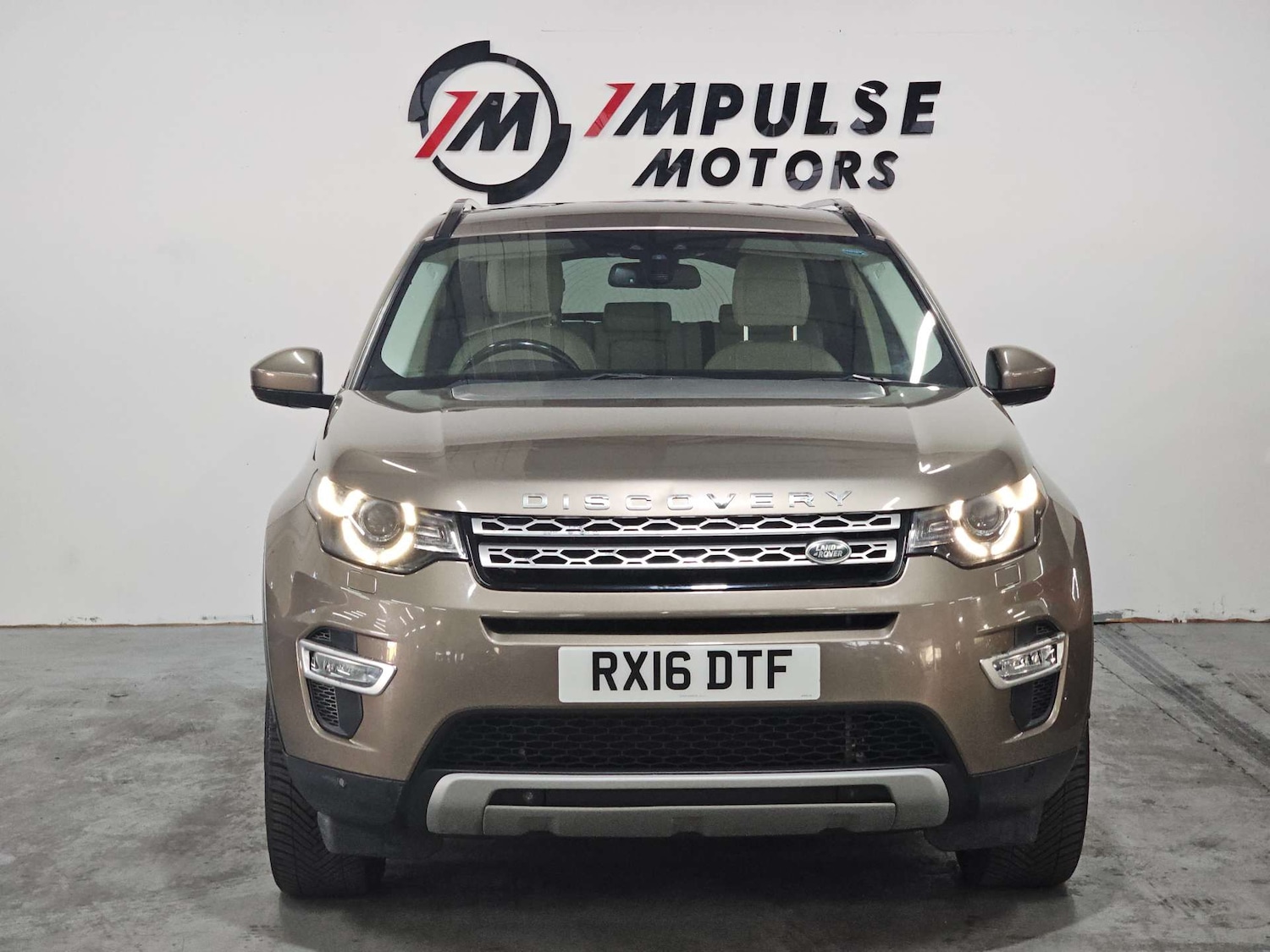 Used Land Rover Discovery Sport 2016 for sale - 77905849: Photo 3