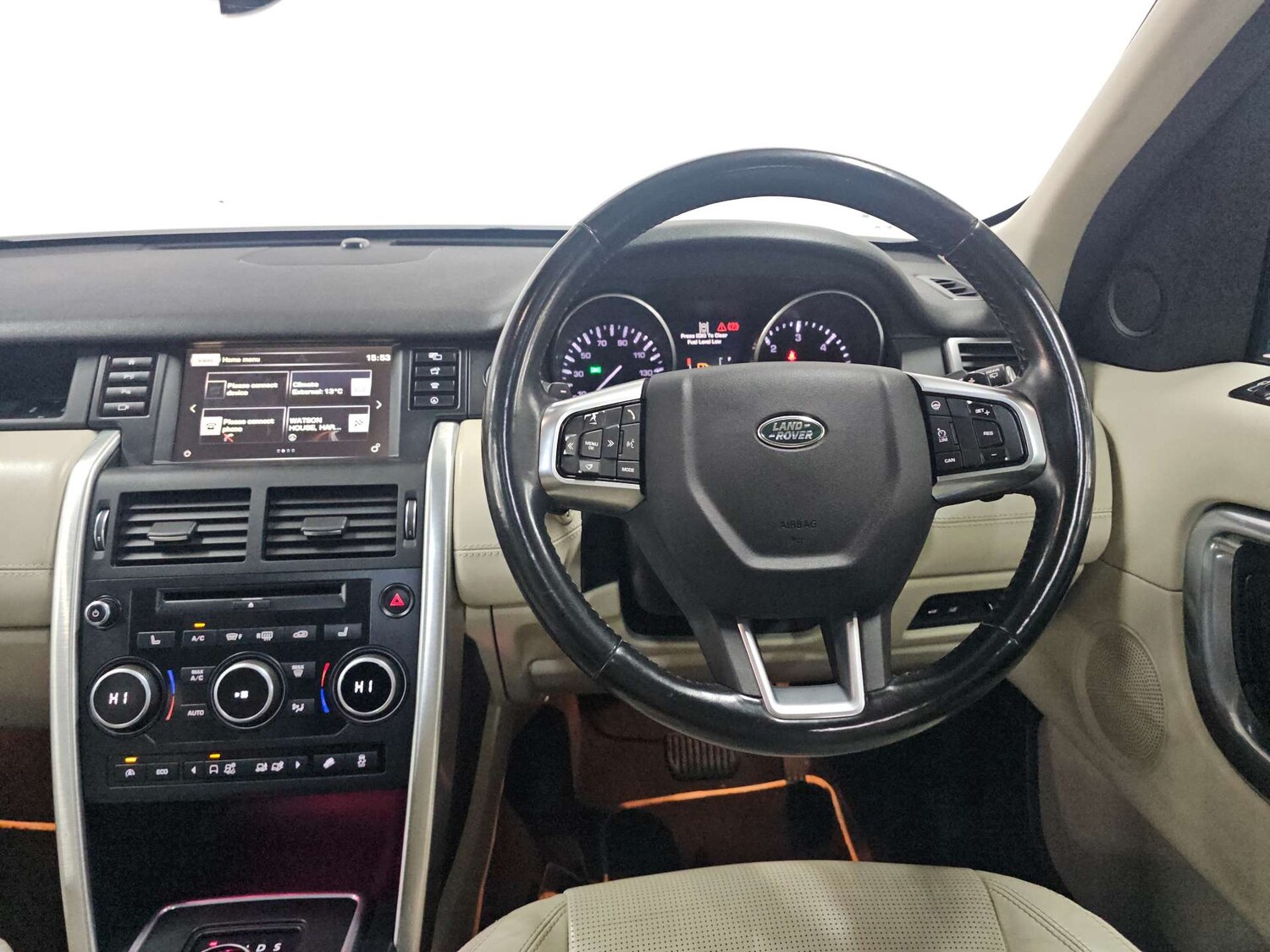 Used Land Rover Discovery Sport 2016 for sale - 77905849: Photo 30