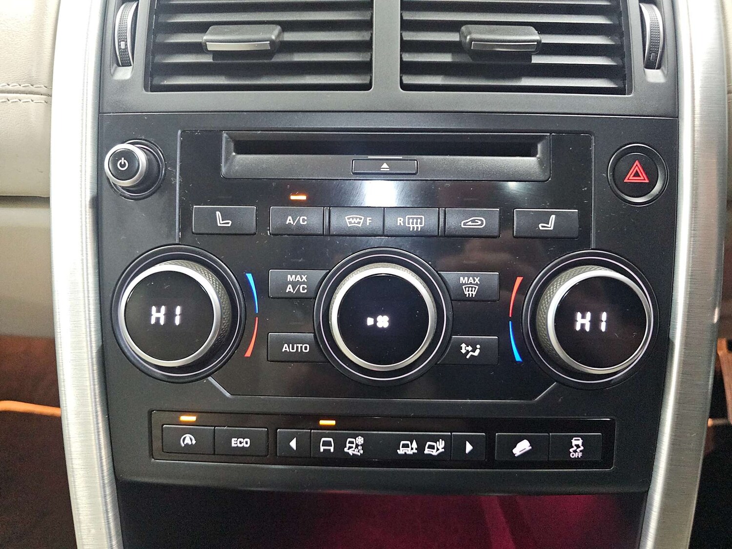 Used Land Rover Discovery Sport 2016 for sale - 77905849: Photo 53