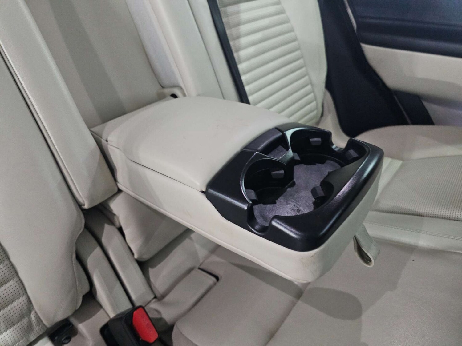 Used Land Rover Discovery Sport 2016 for sale - 77905849: Photo 56