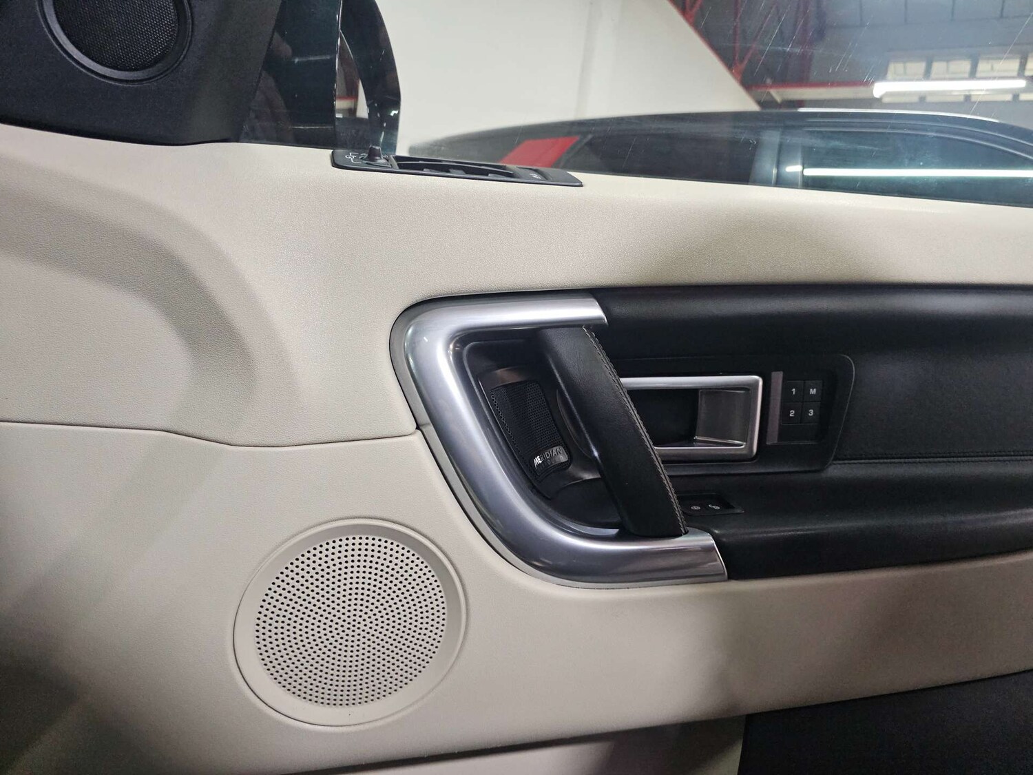 Used Land Rover Discovery Sport 2016 for sale - 77905849: Photo 74