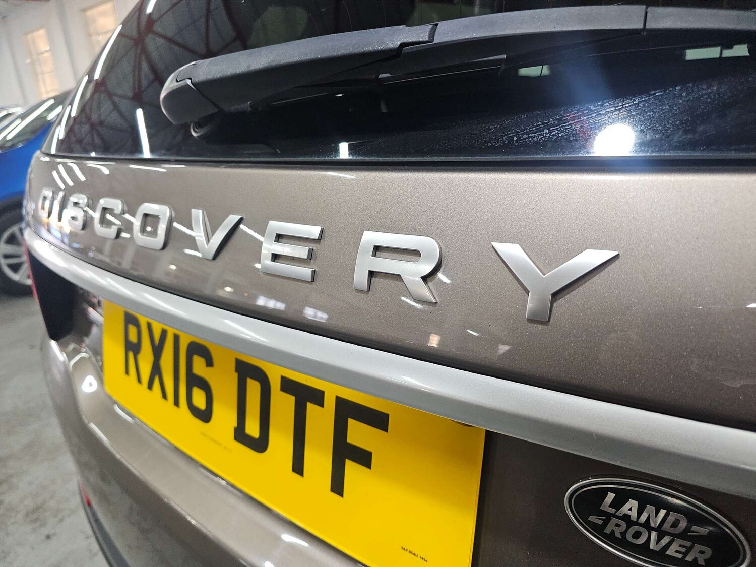 Used Land Rover Discovery Sport 2016 for sale - 77905849: Photo 85