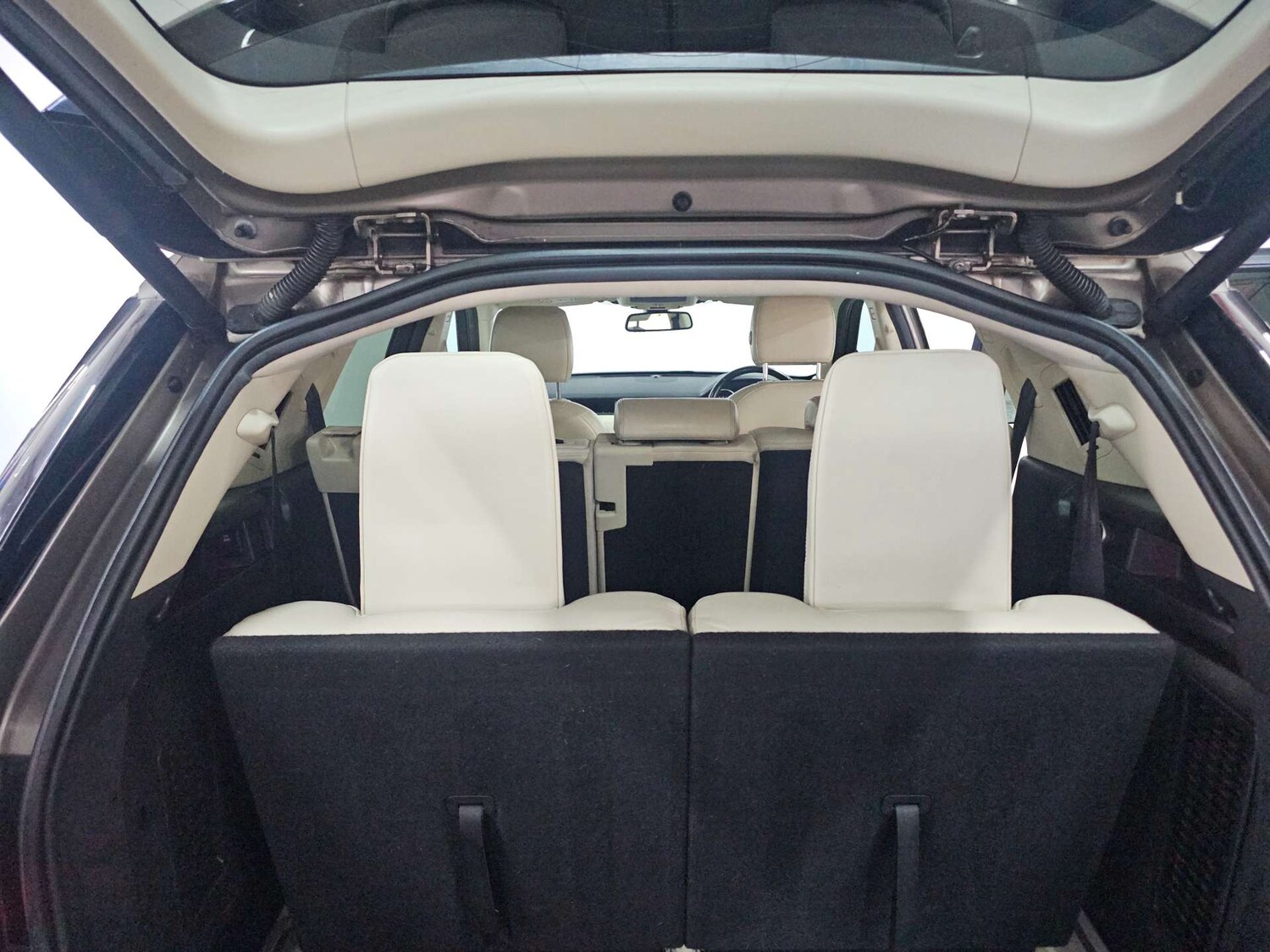 Used Land Rover Discovery Sport 2016 for sale - 77905849: Photo 86