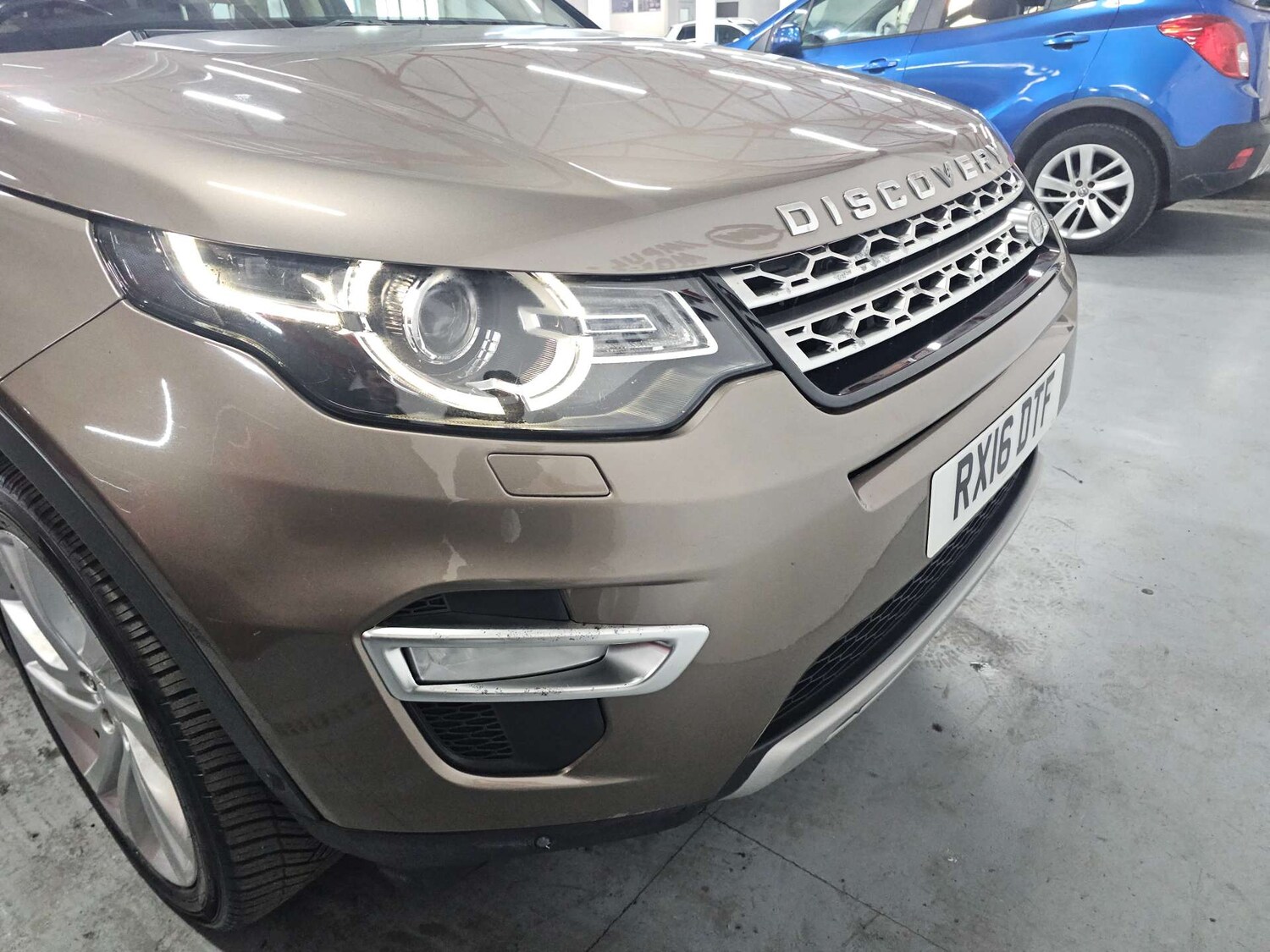 Used Land Rover Discovery Sport 2016 for sale - 77905849: Photo 93